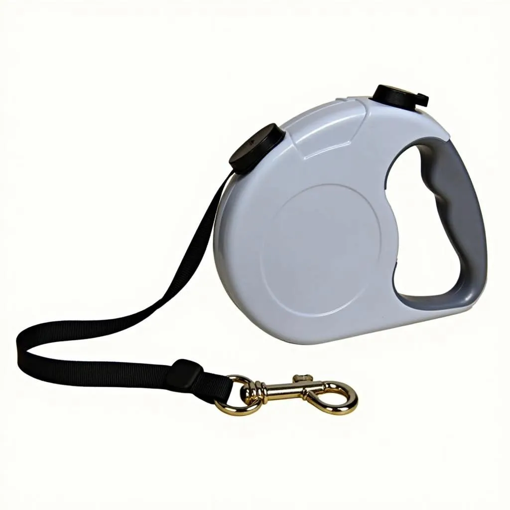 Retractable dog leash for toy breeds